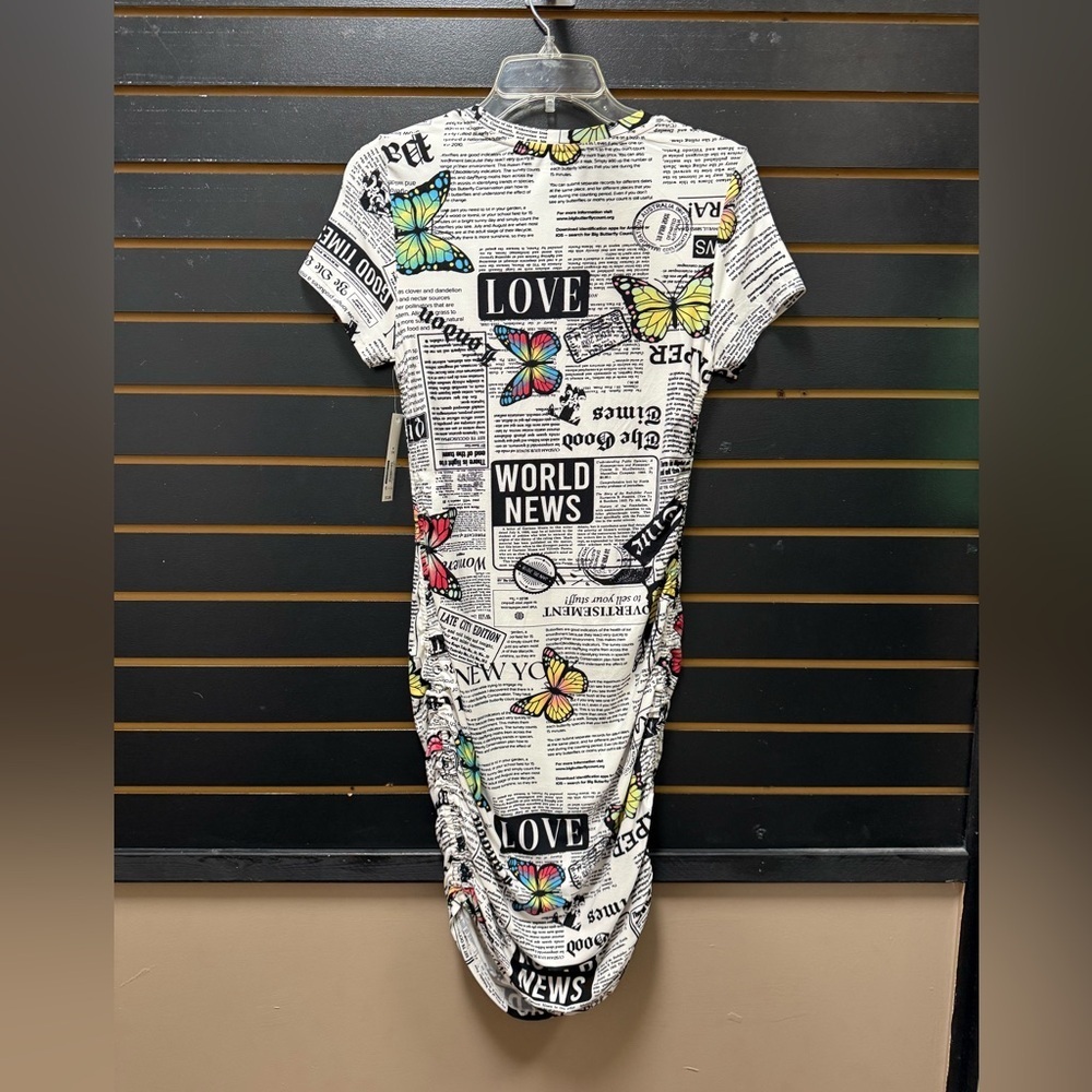 NWT No Boundaries Newspaper Butterfly Dress M - Picture 4 of 4